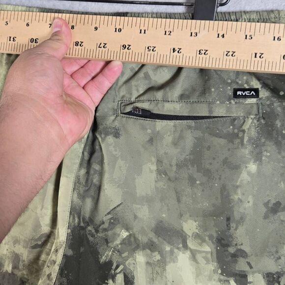 RVCA Running Shorts Medium 7" Drawstring Stretch Performance - Picture 7 of 11